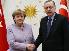 Cumhurbaşkanı Recep Tayyip Erdoğan ve Almanya Başbakanı Angela Merkel Video Konferans Görüşmesi Yaptılar
